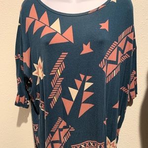 😍GUC LULAROE IRMA XS AZTEC!